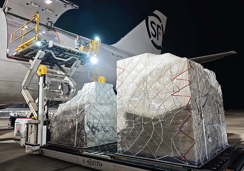 【96dpi 800x560】图3:顺丰航空开通“鄂州=芝加哥”国际货运航线.jpg